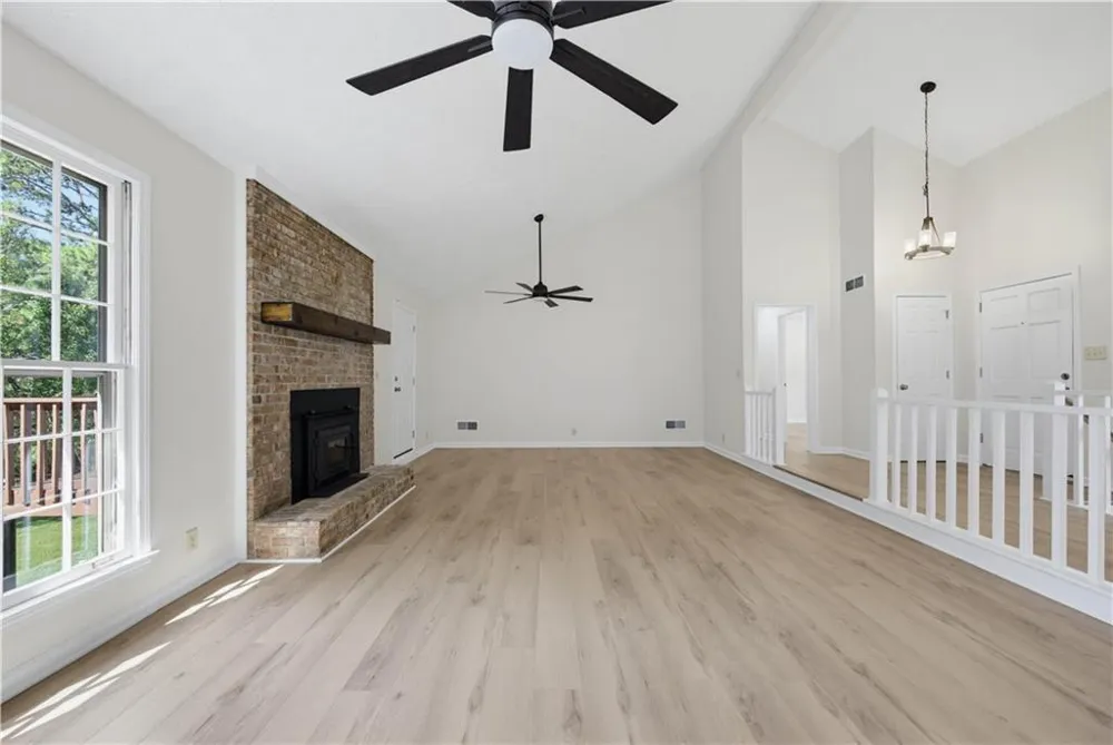 1691 Bentwood Drive SW Lilburn, GA 30047