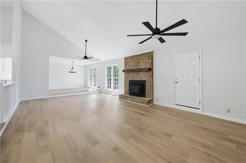 1691 Bentwood Drive SW Lilburn, GA 30047