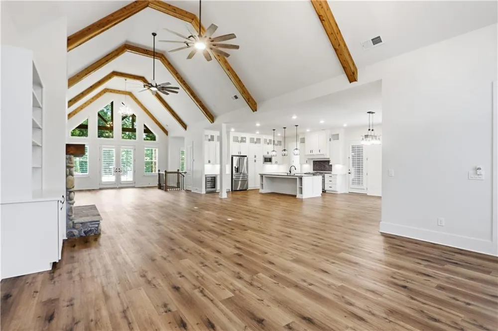 175 Lands End Trail Cleveland, GA 30528