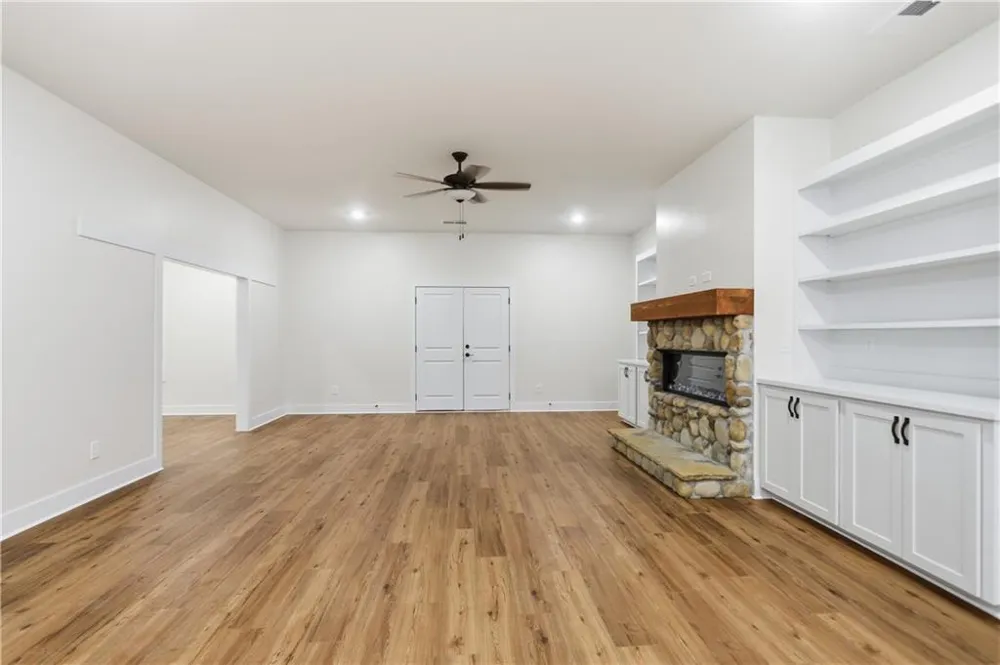 175 Lands End Trail Cleveland, GA 30528