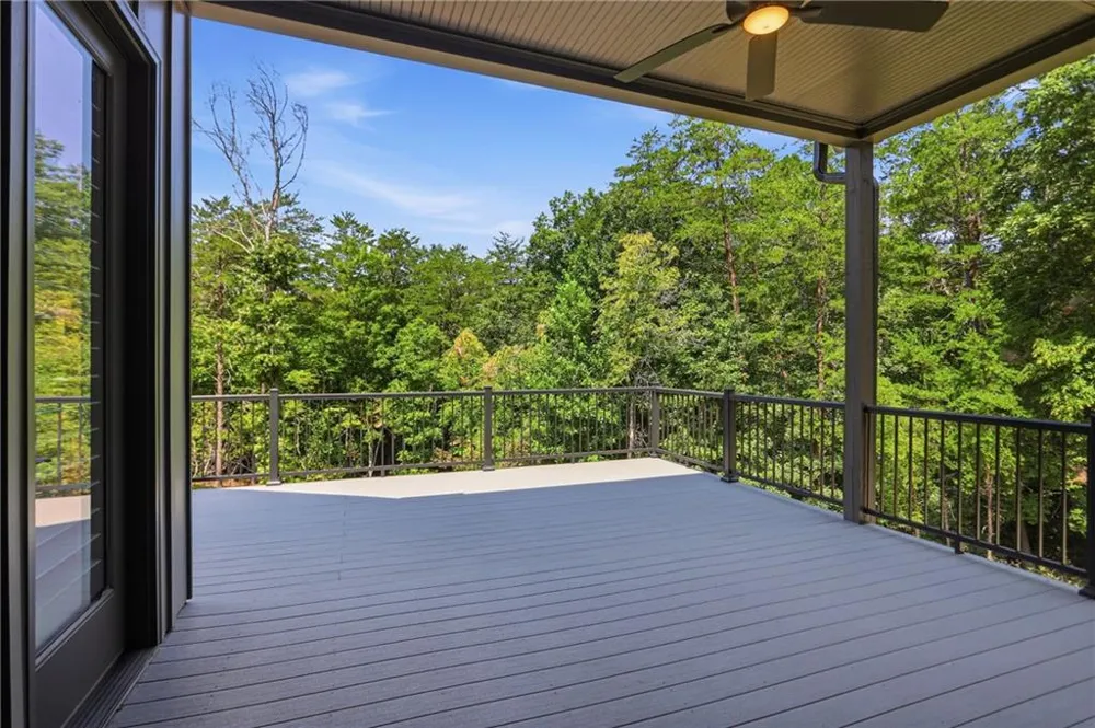 175 Lands End Trail Cleveland, GA 30528
