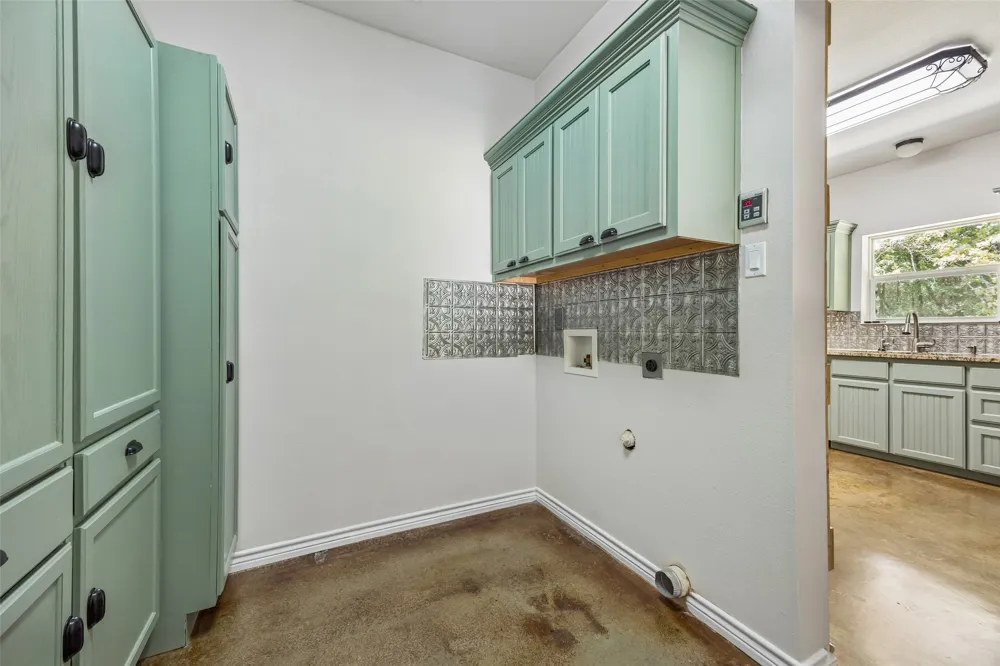 2904 Hideaway Lane Quinlan, TX 75474