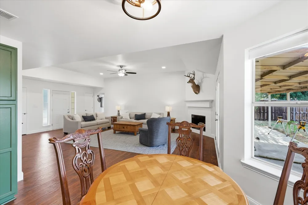 208 Cory Court Krum, TX 76249