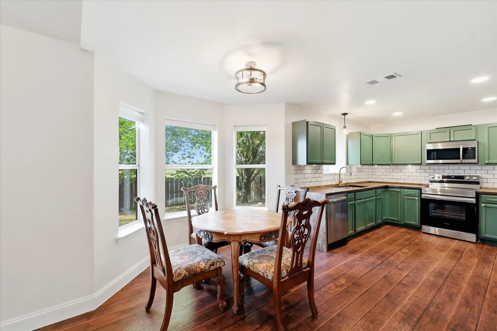 208 Cory Court Krum, TX 76249