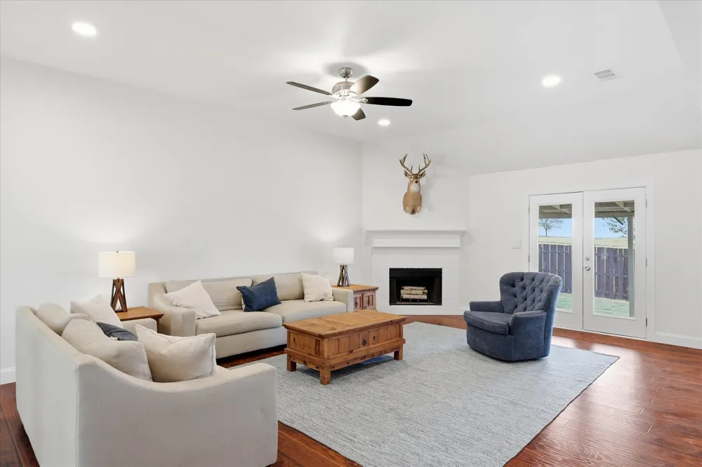 208 Cory Court Krum, TX 76249