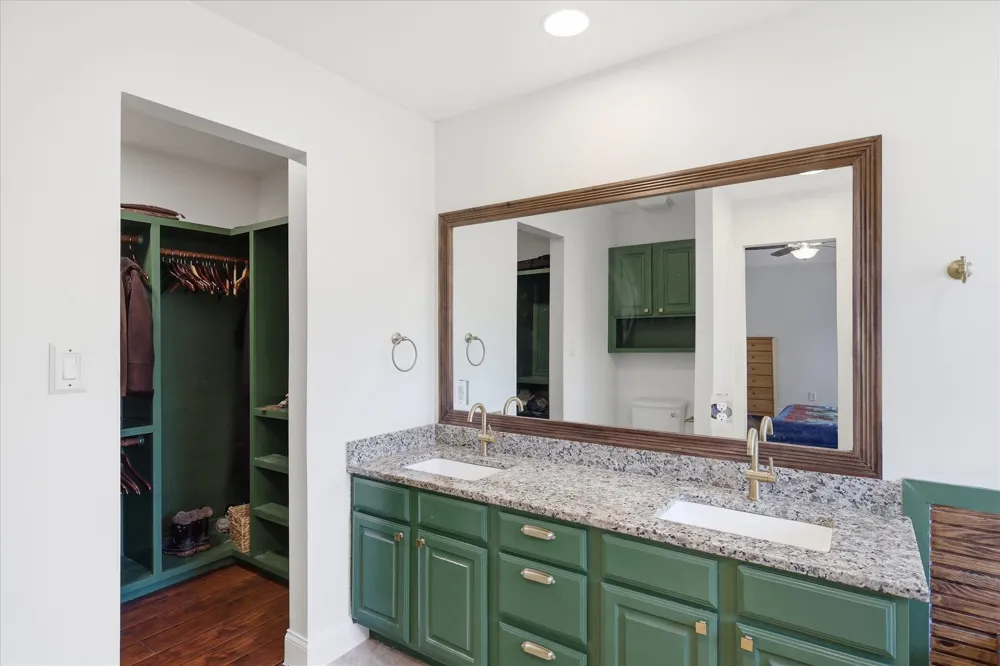 208 Cory Court Krum, TX 76249