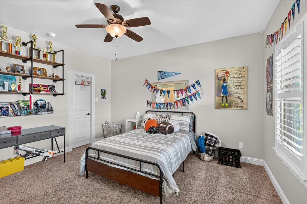 11110 Whispering Lane Talty, TX 75126