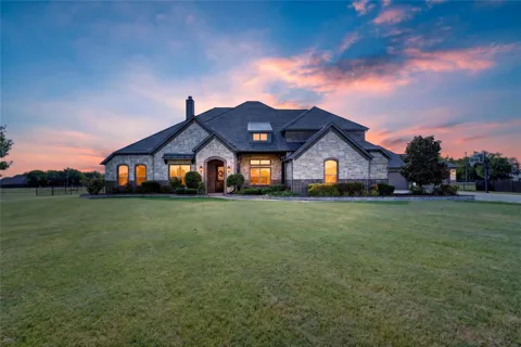 11110 Whispering Lane