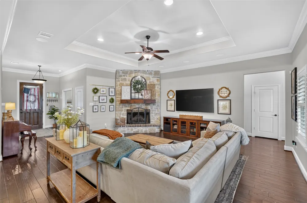 11110 Whispering Lane Talty, TX 75126