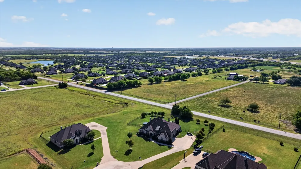 11110 Whispering Lane Talty, TX 75126