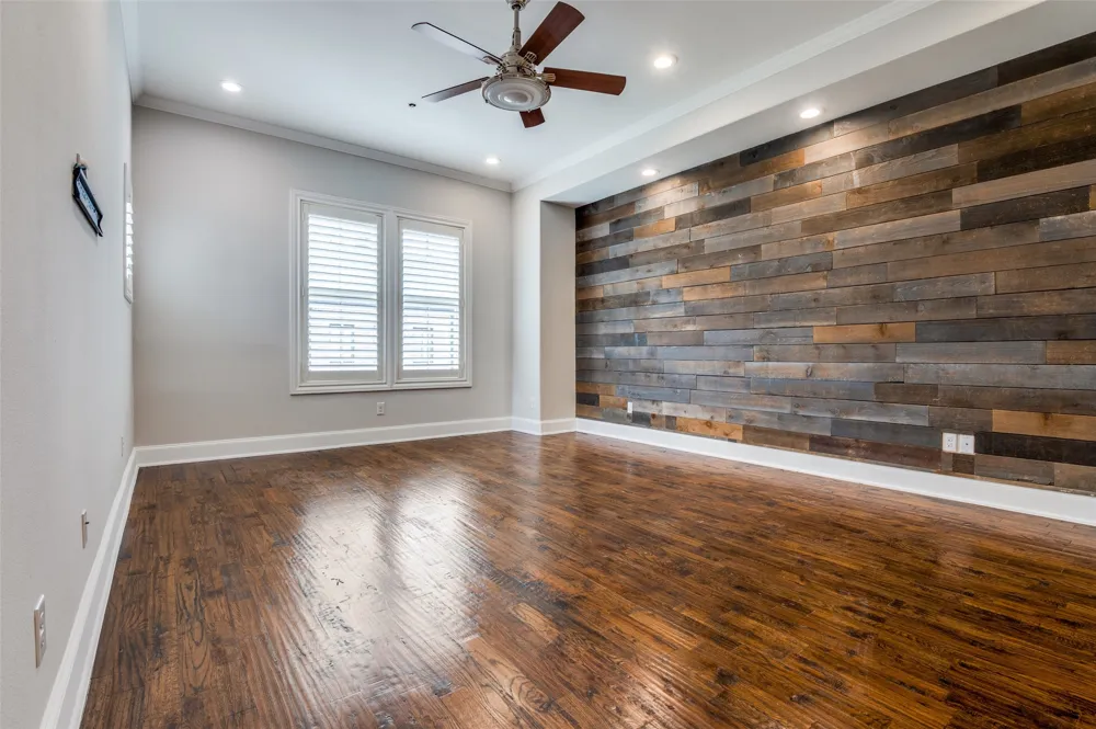 2110 Helsminster Drive Dallas, TX 75201