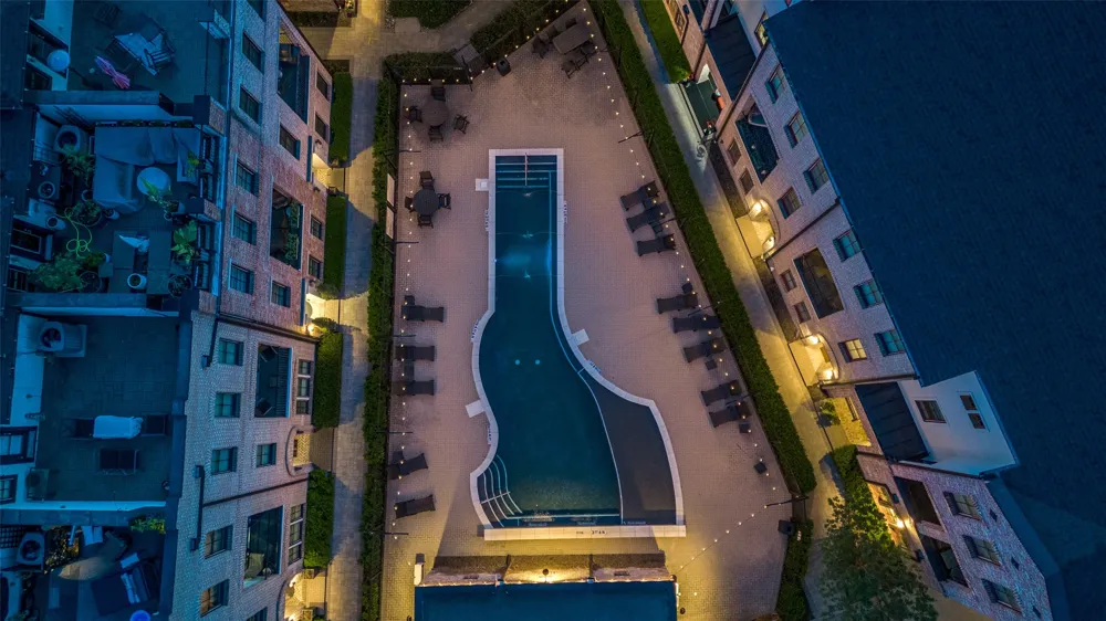 2110 Helsminster Drive Dallas, TX 75201