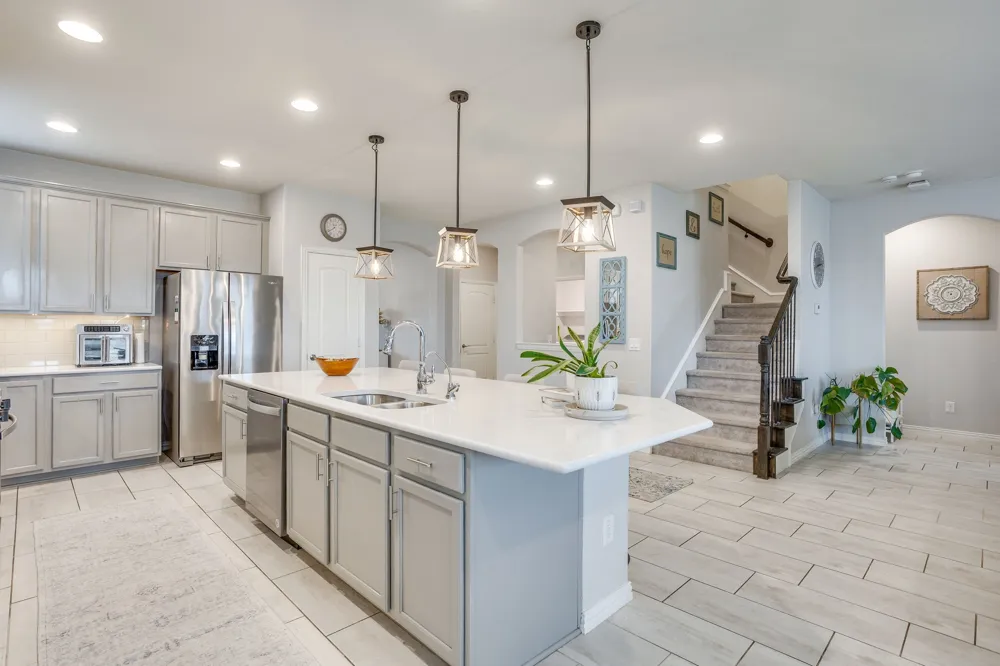 3508 Weyburn Drive Mansfield, TX 76084