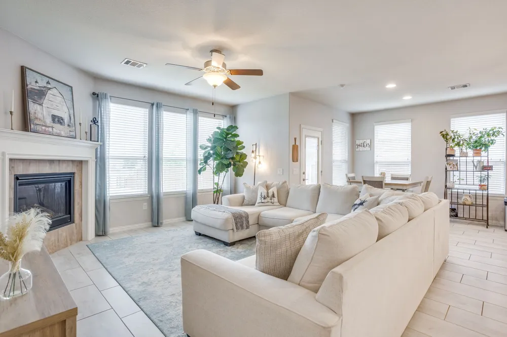 3508 Weyburn Drive Mansfield, TX 76084
