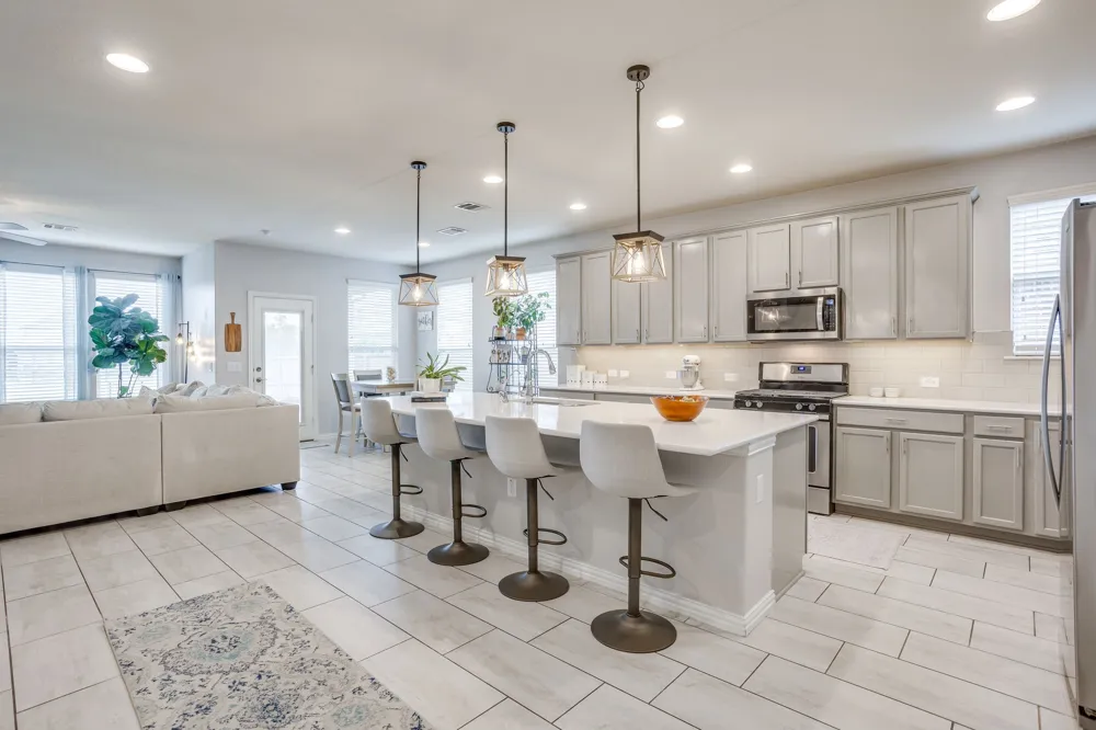 3508 Weyburn Drive Mansfield, TX 76084