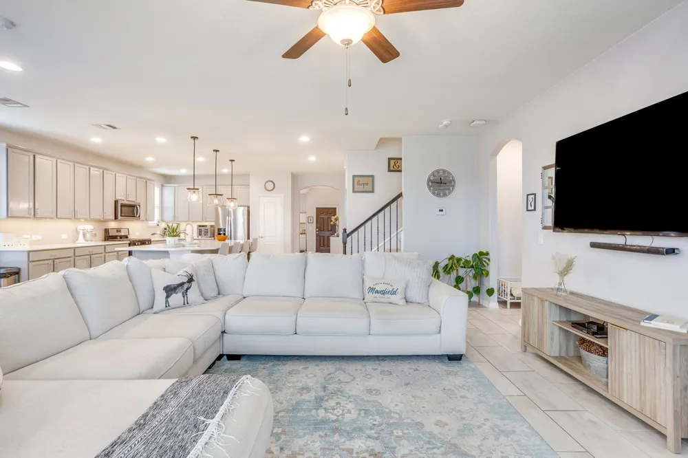 3508 Weyburn Drive Mansfield, TX 76084