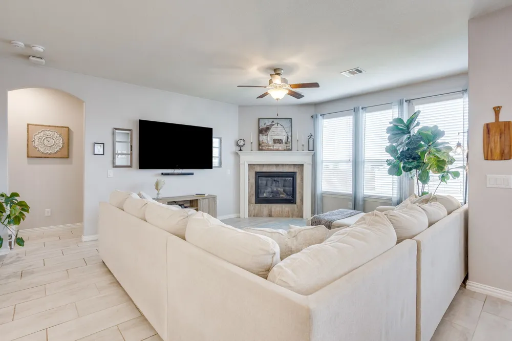 3508 Weyburn Drive Mansfield, TX 76084