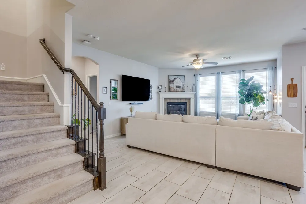 3508 Weyburn Drive Mansfield, TX 76084