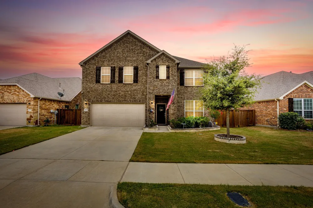 3508 Weyburn Drive Mansfield, TX 76084