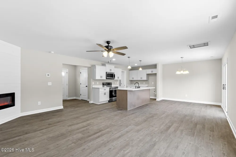 1250 Old Maplehurst Road Jacksonville, NC 28540
