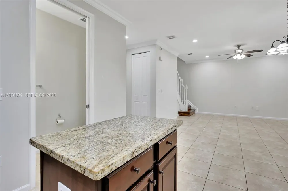 12430 NW 32nd Mnr Sunrise, FL 33323