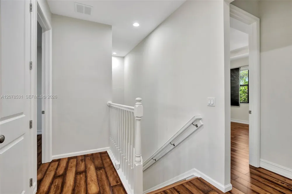 12430 NW 32nd Mnr Sunrise, FL 33323