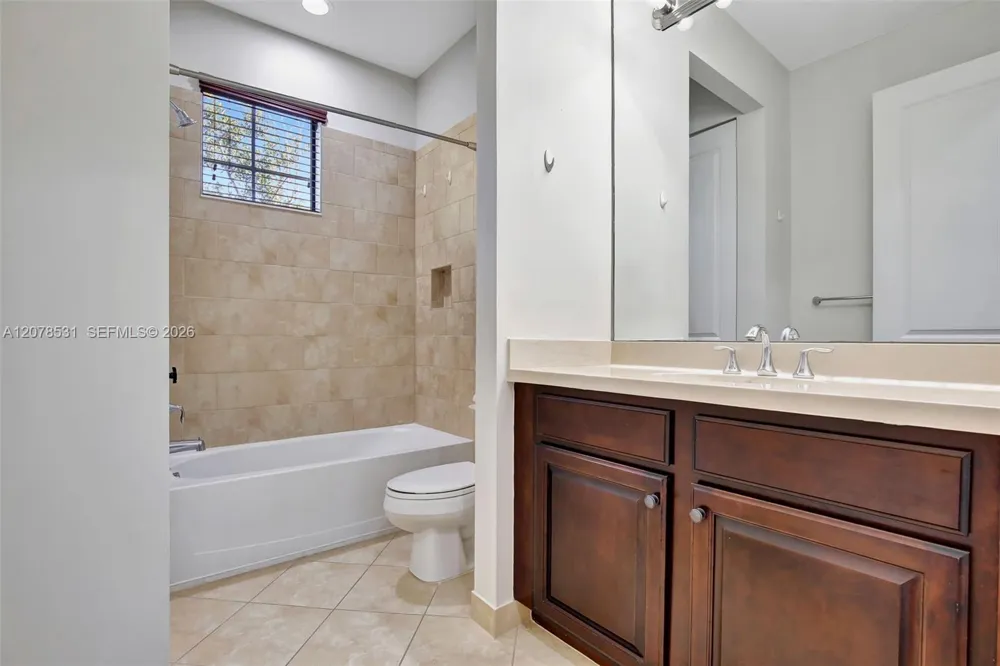 12430 NW 32nd Mnr Sunrise, FL 33323