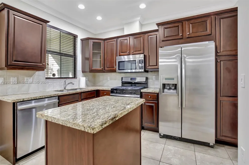 12430 NW 32nd Mnr Sunrise, FL 33323