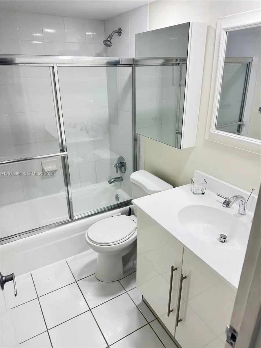 3001 S Ocean Dr #229 Hollywood, FL 33019