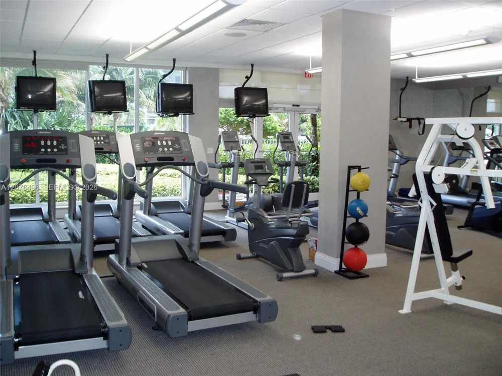 3001 S Ocean Dr #229 Hollywood, FL 33019