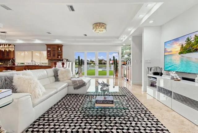 8709 BANYAN COURT Tamarac, FL 33321