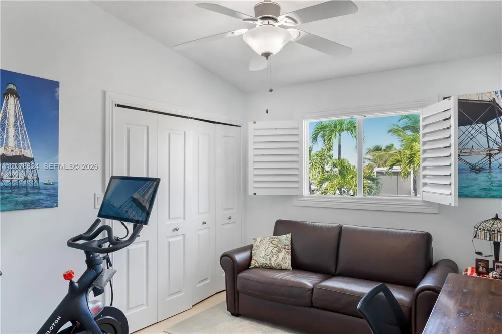 148 Giardino Dr Plantation Key, FL 33036