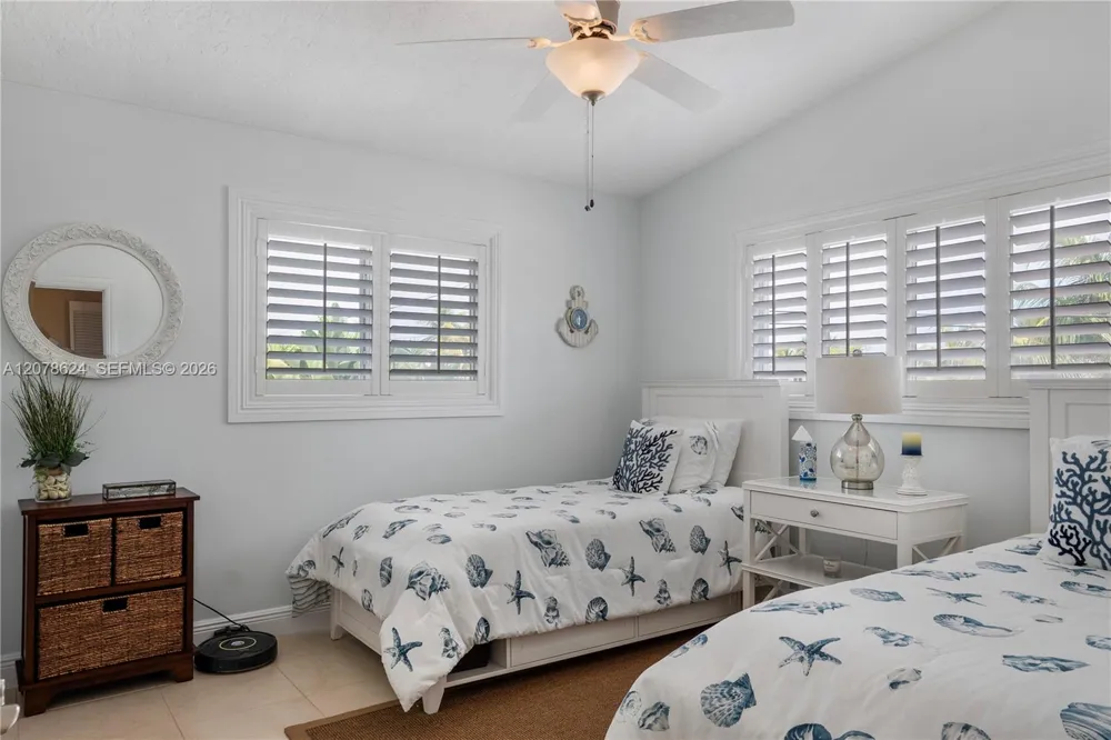 148 Giardino Dr Plantation Key, FL 33036