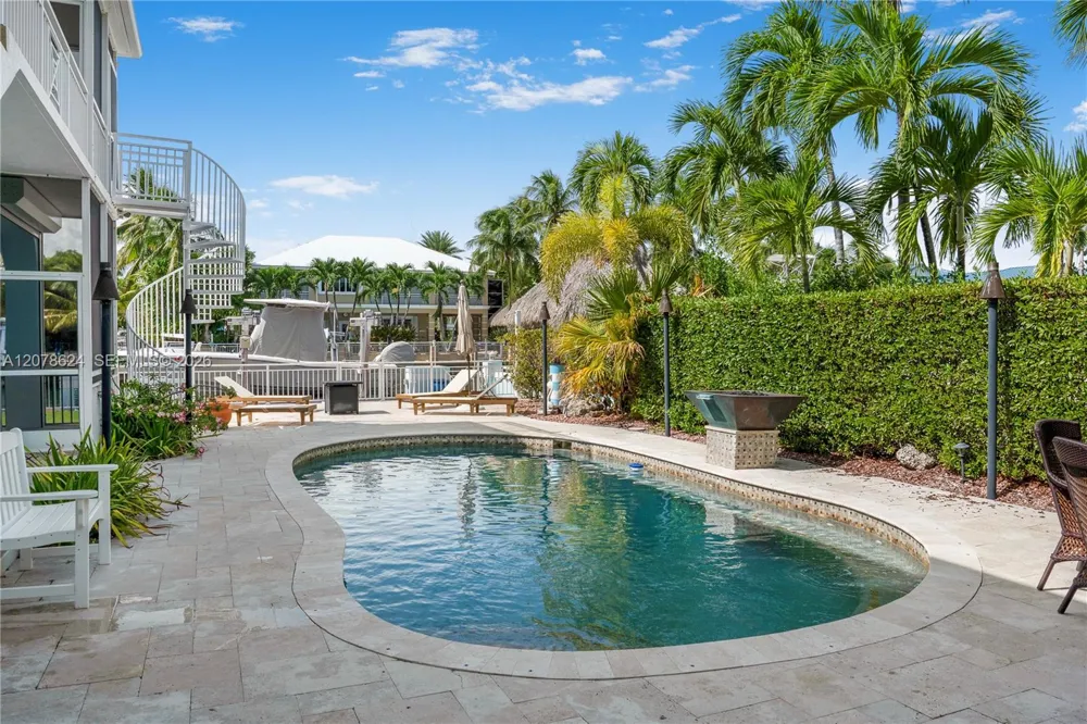 148 Giardino Dr Plantation Key, FL 33036