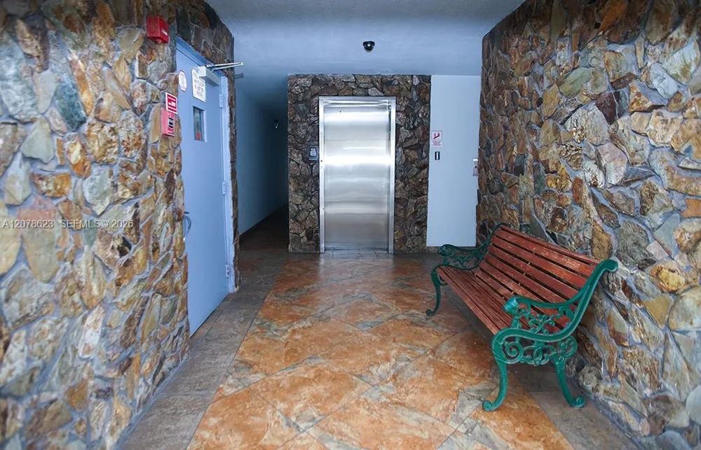 300 NE 12th Ave #703 Hallandale Beach, FL 33009