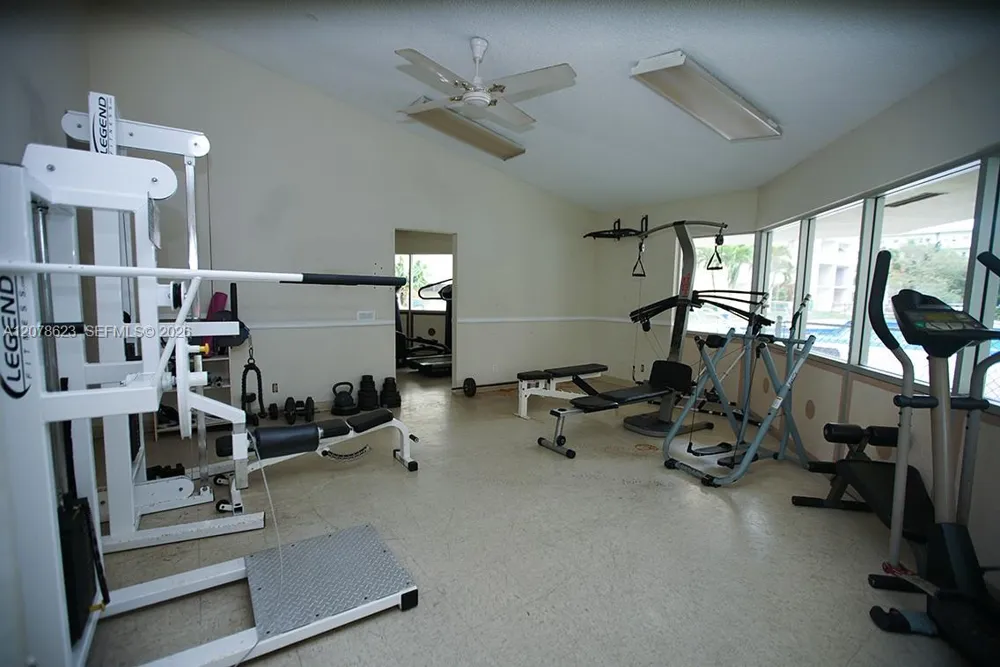 300 NE 12th Ave #703 Hallandale Beach, FL 33009