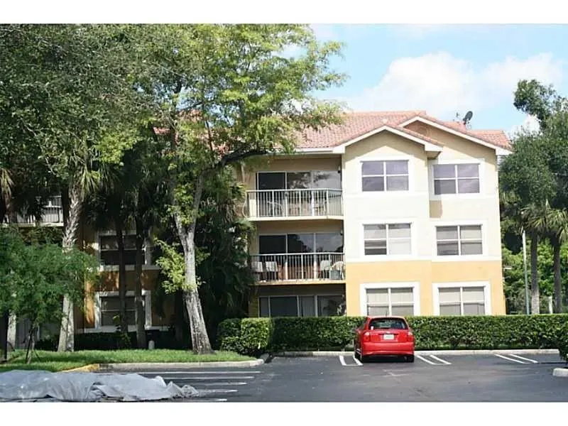 8781 WILES ROAD #201 Coral Springs, FL 33067