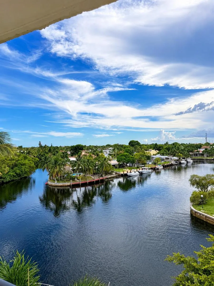 7 Royal Palm Way #505 Boca Raton, FL 33432