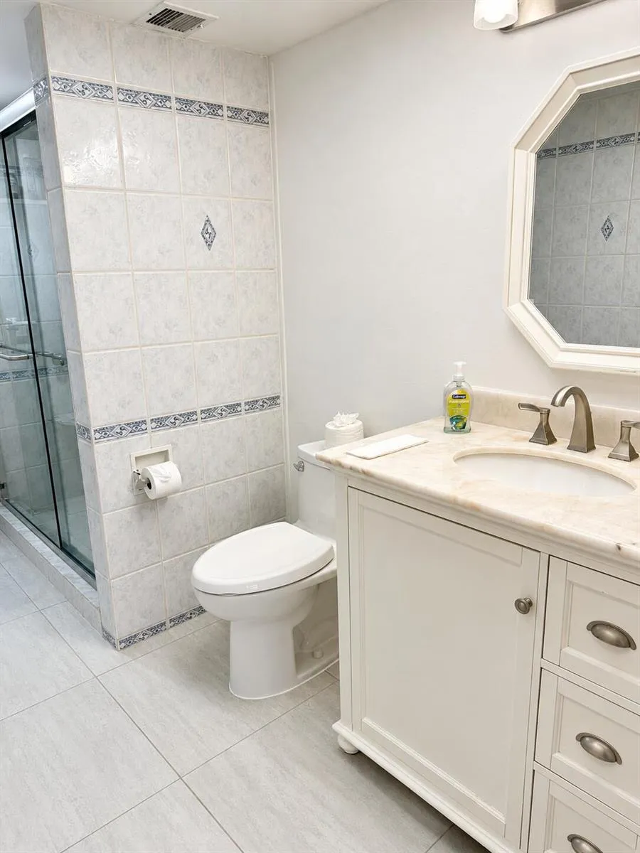 7 Royal Palm Way #505 Boca Raton, FL 33432