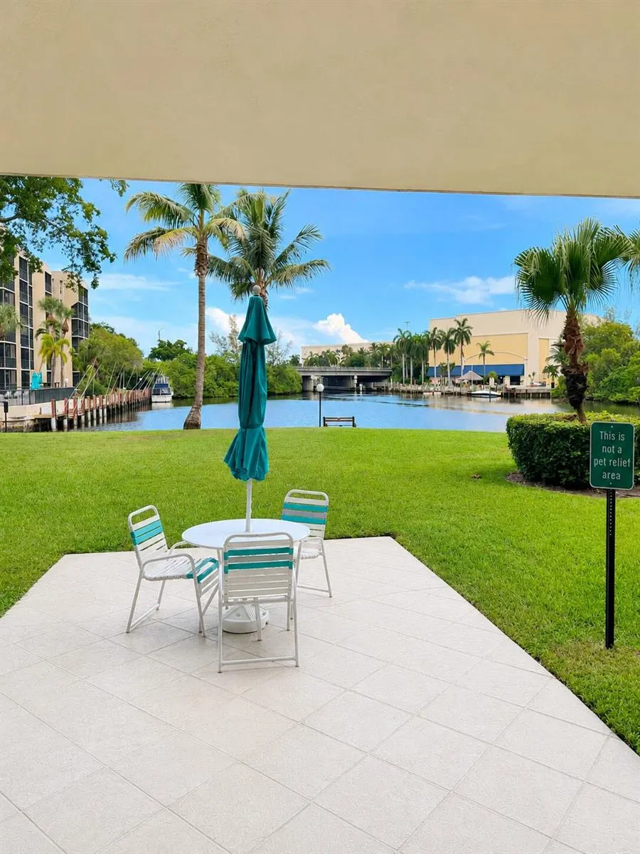 7 Royal Palm Way #505 Boca Raton, FL 33432