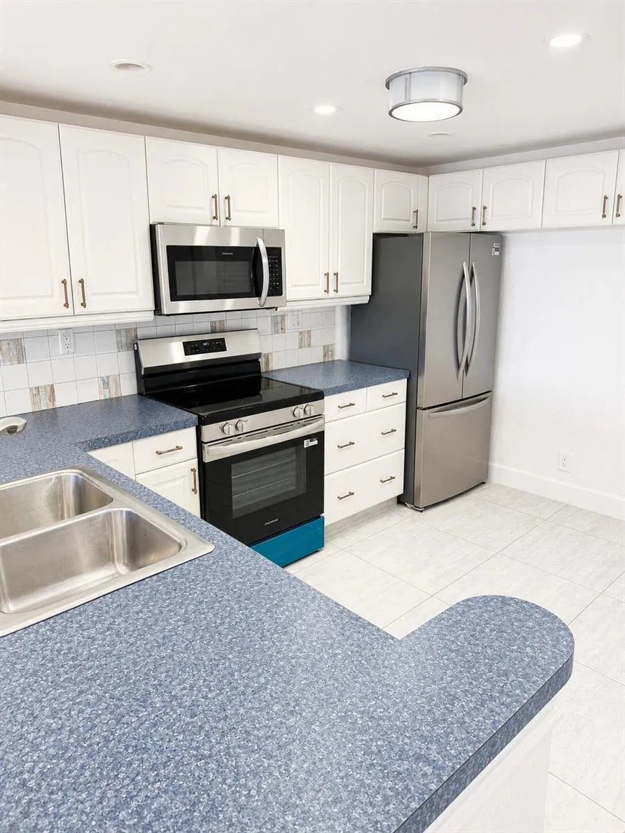7 Royal Palm Way #505 Boca Raton, FL 33432
