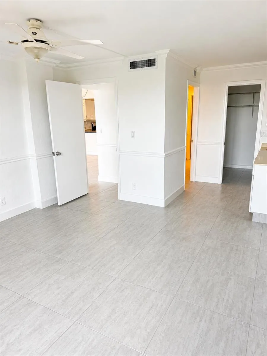 7 Royal Palm Way #505 Boca Raton, FL 33432
