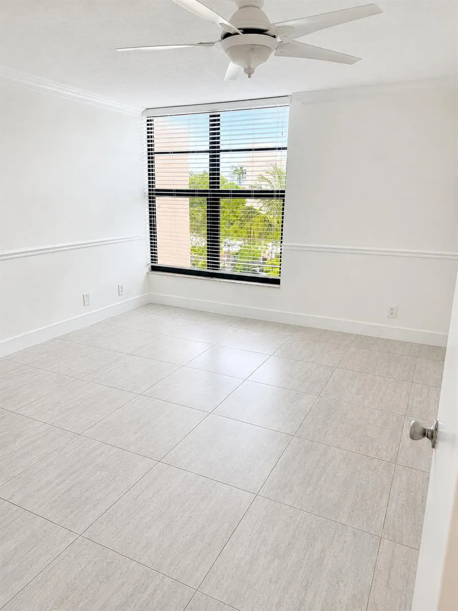 7 Royal Palm Way #505 Boca Raton, FL 33432