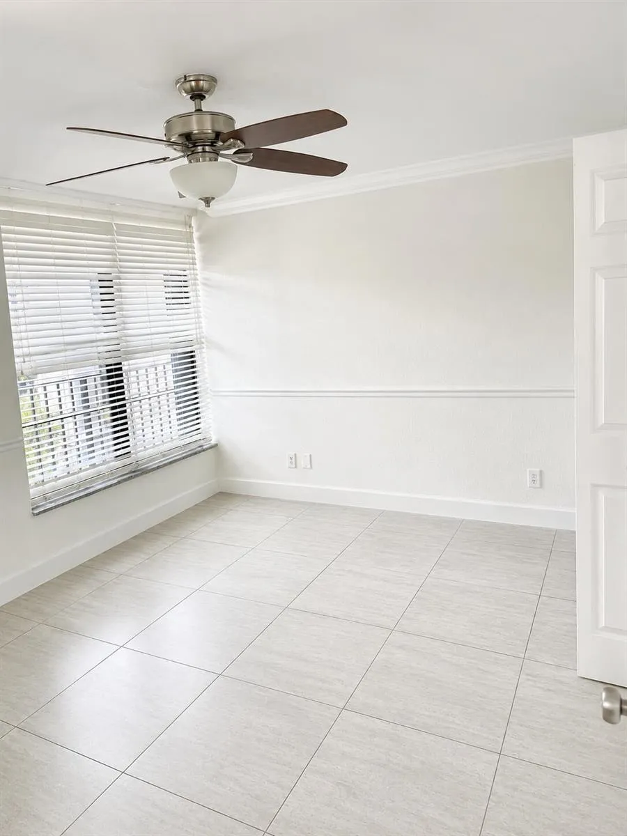 7 Royal Palm Way #505 Boca Raton, FL 33432