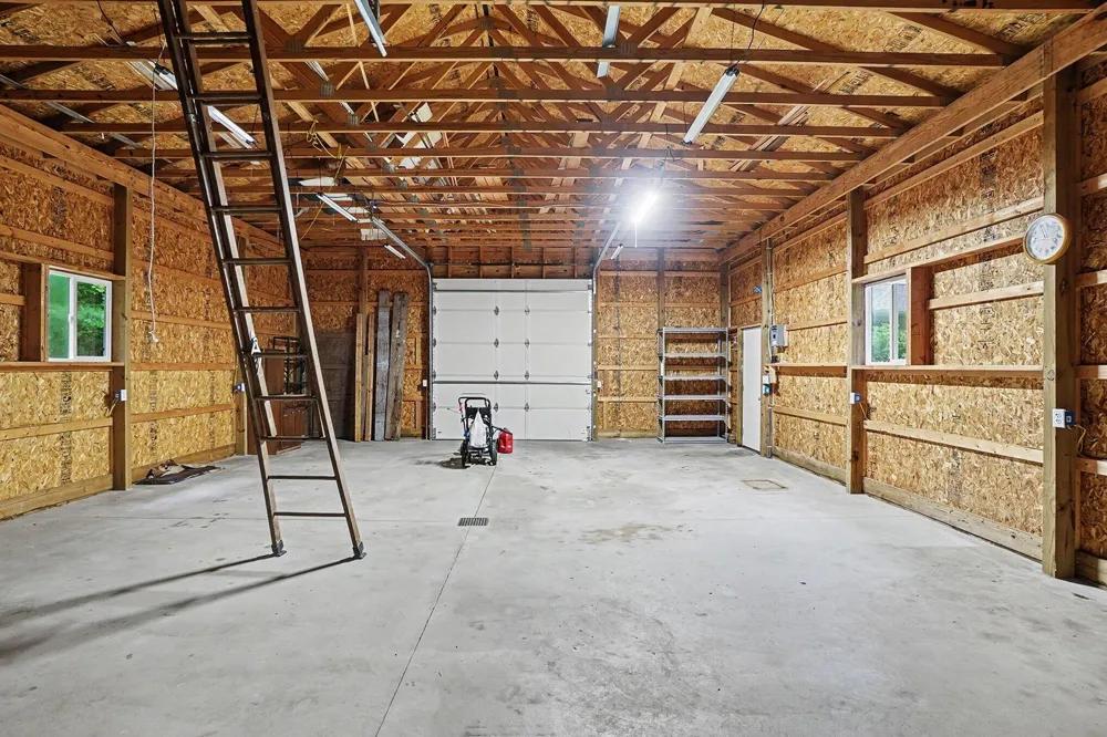 4730 W McMillan Road Fruitland Township, MI 49445