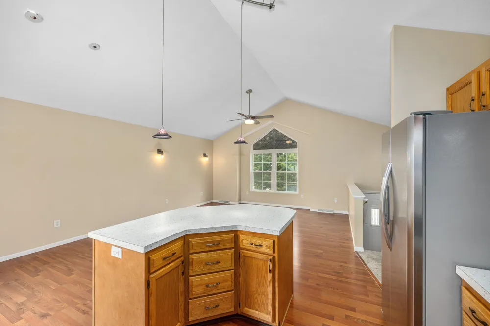 350 Tall Grass Drive Cedar Springs City, MI 49319