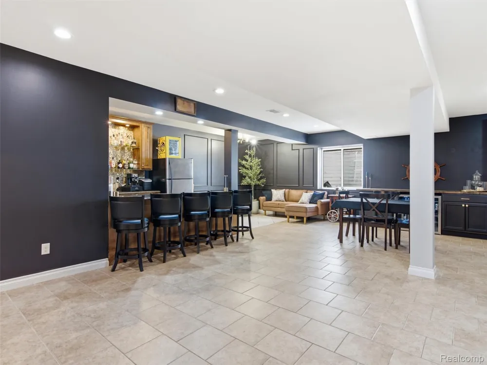 39218 Nautical Lane Harrison Charter Township, MI 48045