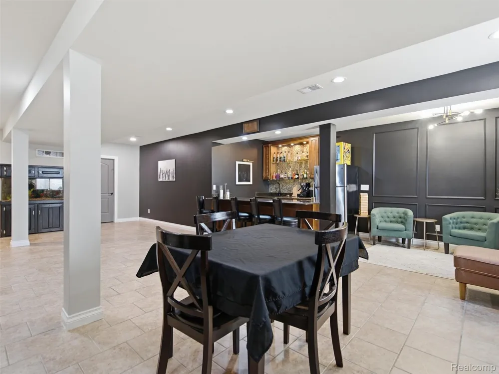 39218 Nautical Lane Harrison Charter Township, MI 48045