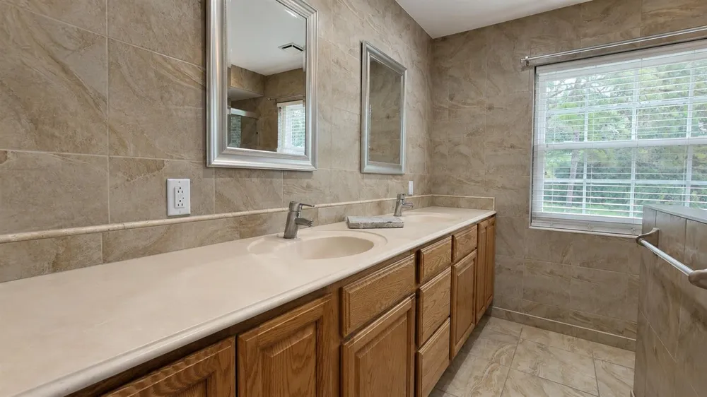 2469 LACKLAND AVENUE Spring Hill, FL 34608