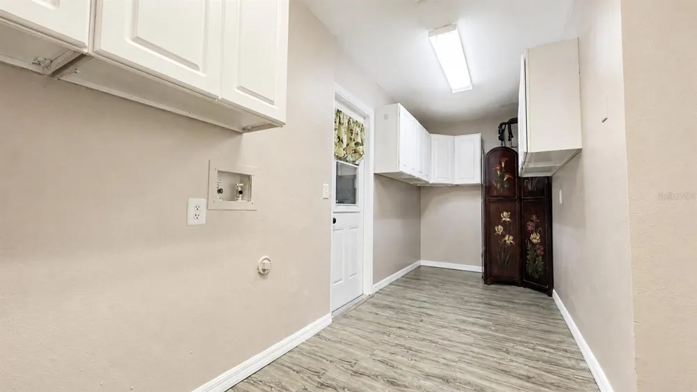 2469 LACKLAND AVENUE Spring Hill, FL 34608